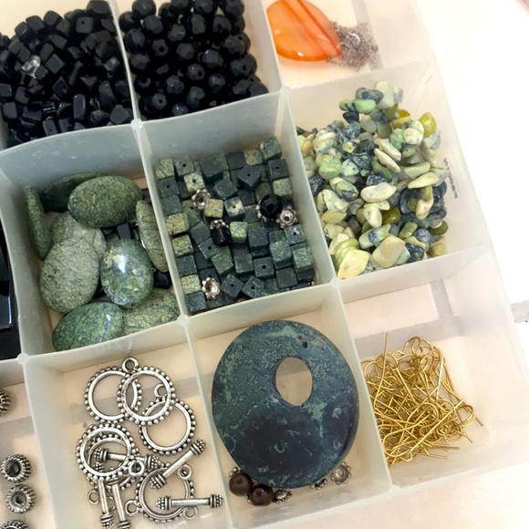 Jewelry making kit - Picture 2 of 3